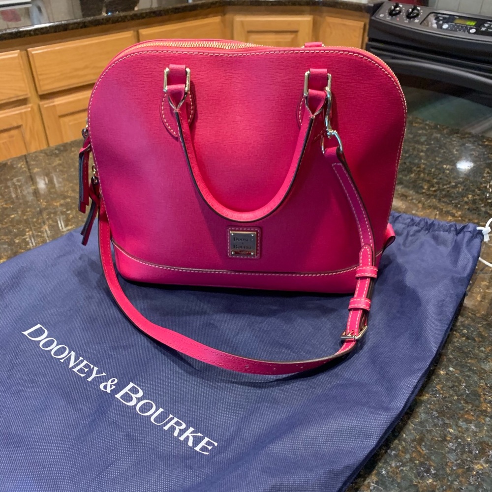 Dooney & Bourke purse